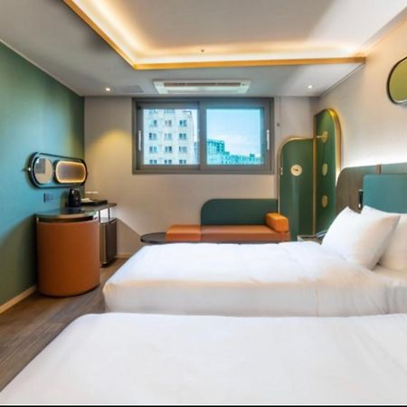 L&L Central Hotel Чеджудо Экстерьер фото