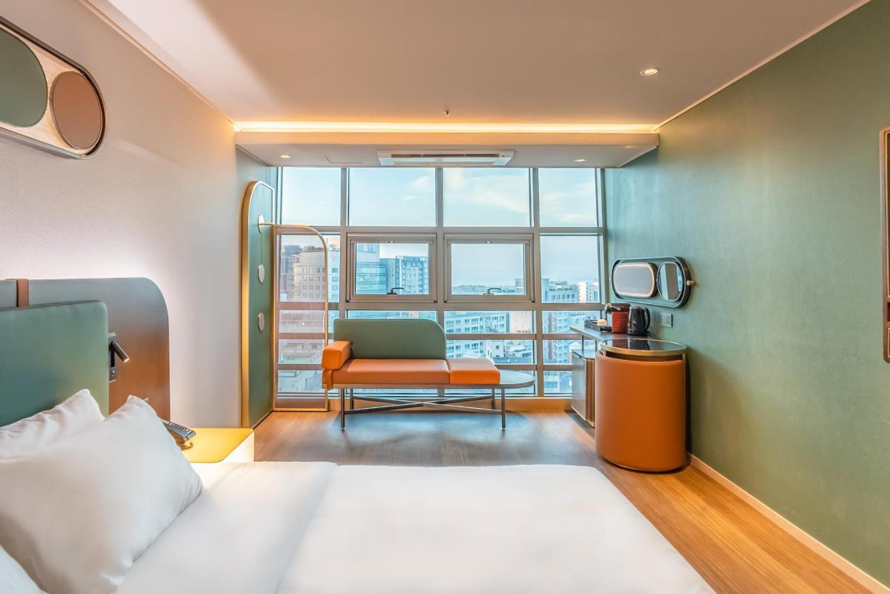 L&L Central Hotel Чеджудо Экстерьер фото