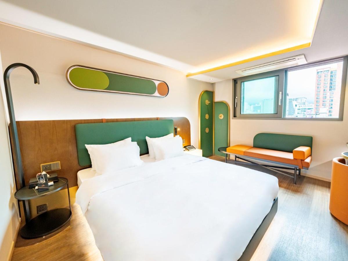 L&L Central Hotel Чеджудо Экстерьер фото