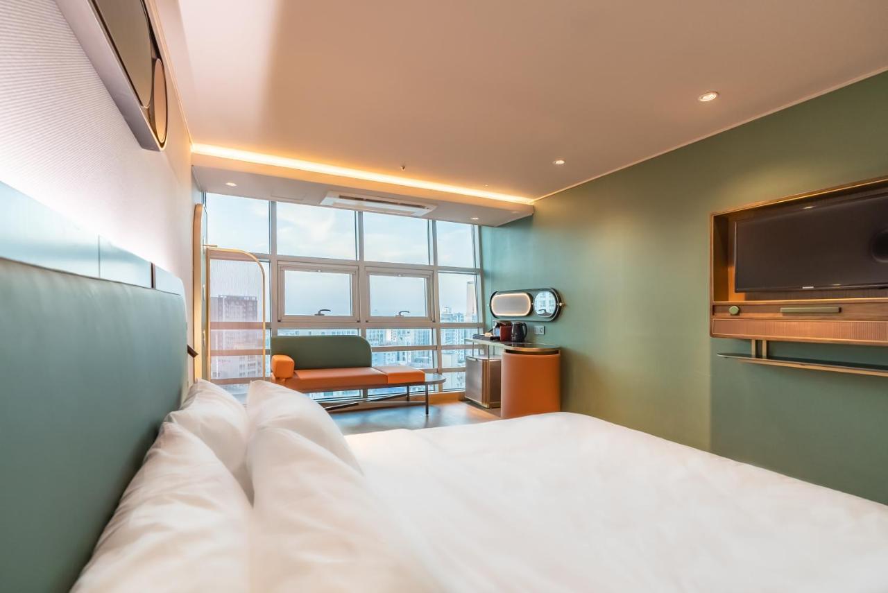L&L Central Hotel Чеджудо Экстерьер фото