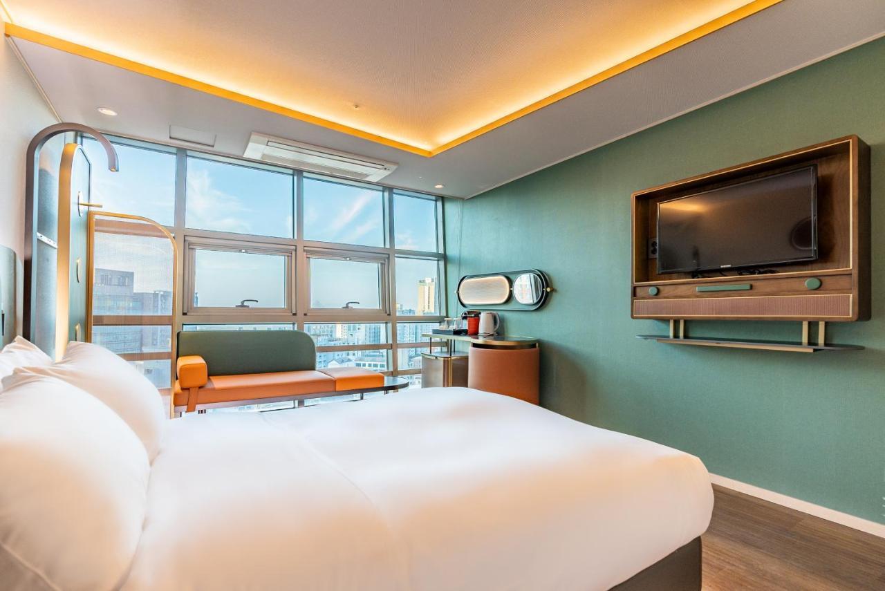 L&L Central Hotel Чеджудо Экстерьер фото