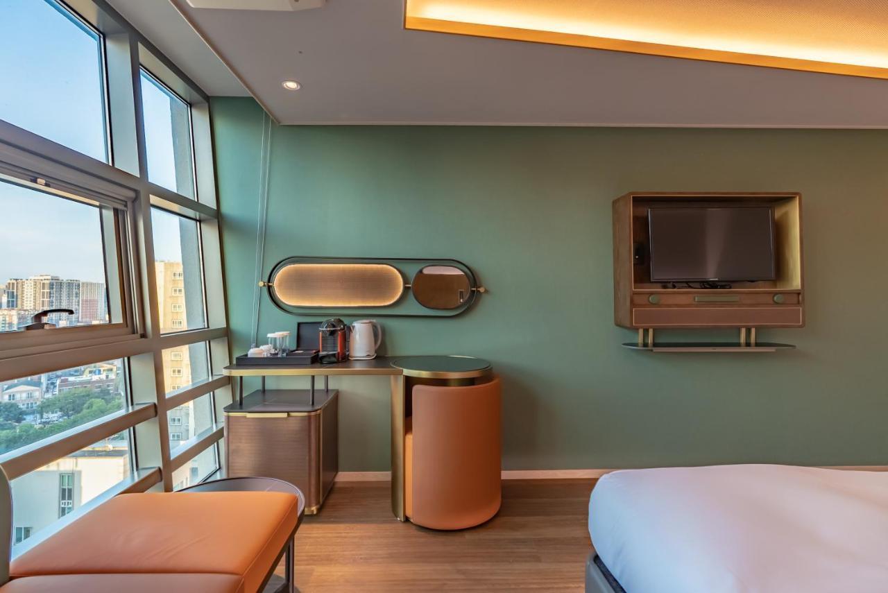 L&L Central Hotel Чеджудо Экстерьер фото