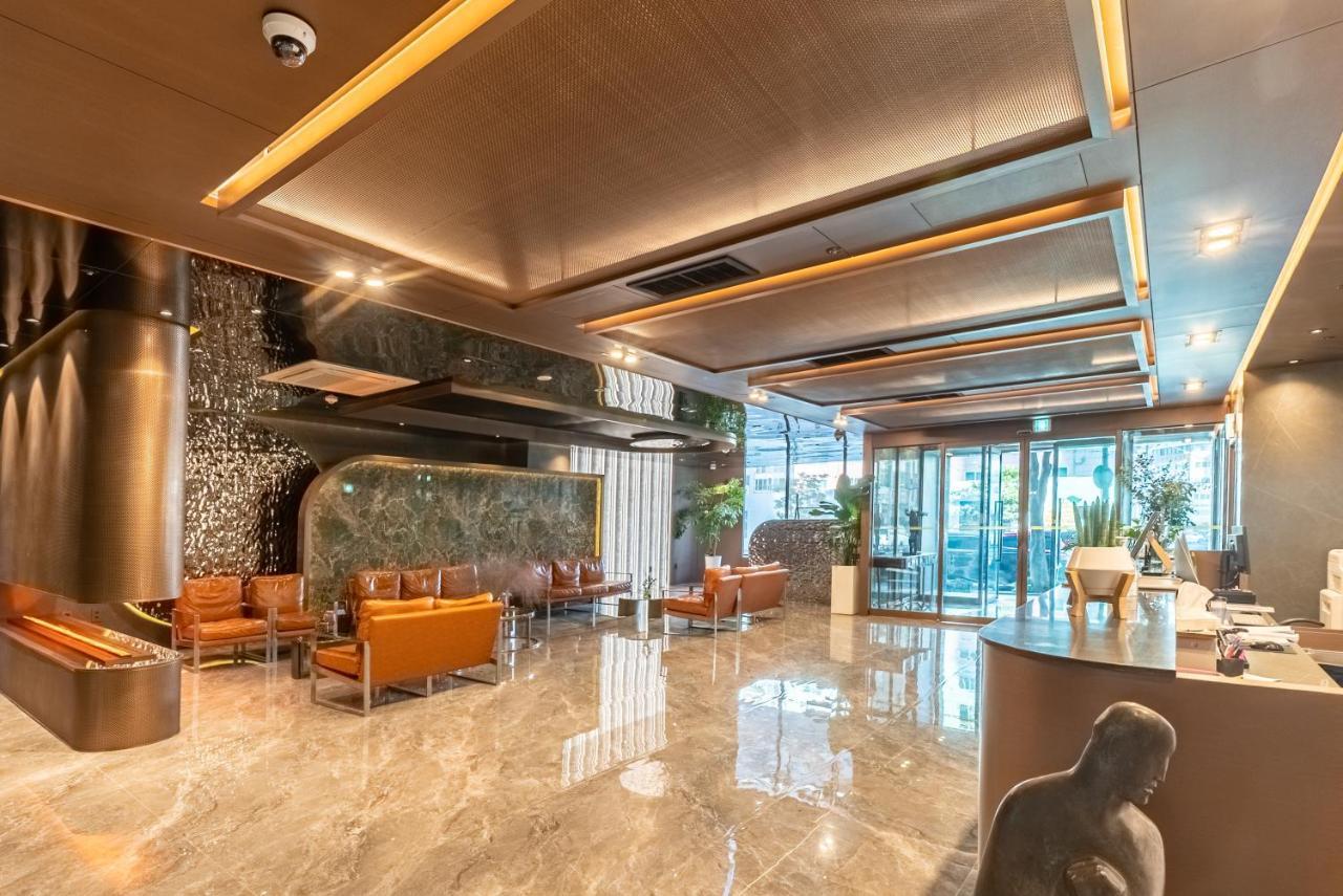 L&L Central Hotel Чеджудо Экстерьер фото