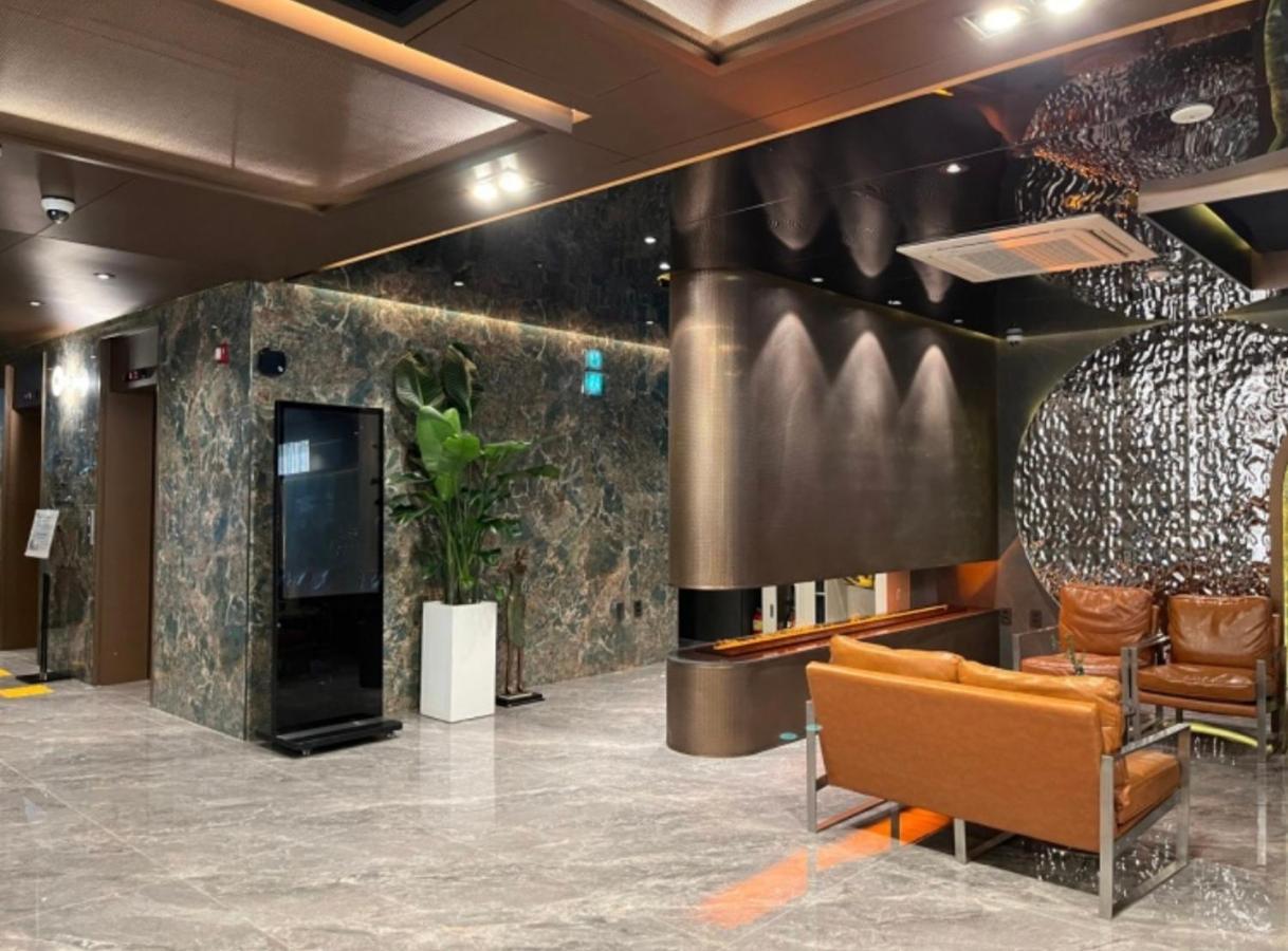 L&L Central Hotel Чеджудо Экстерьер фото