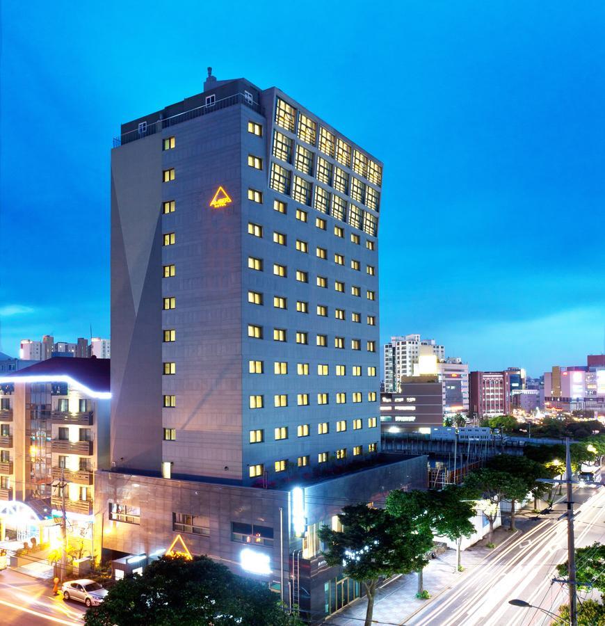 L&L Central Hotel Чеджудо Экстерьер фото